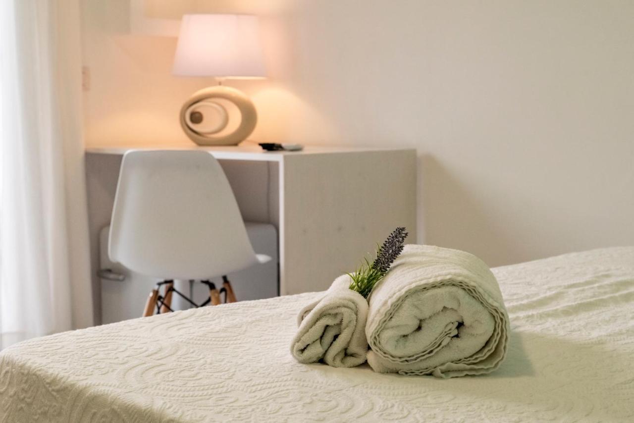 아그로폴리 Quasi In Porto B&B 외부 사진